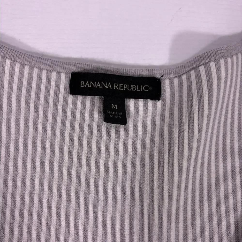 Banana Republic Light Gray Ribbed Scoop-Neck Mini Dress Size Medium T7